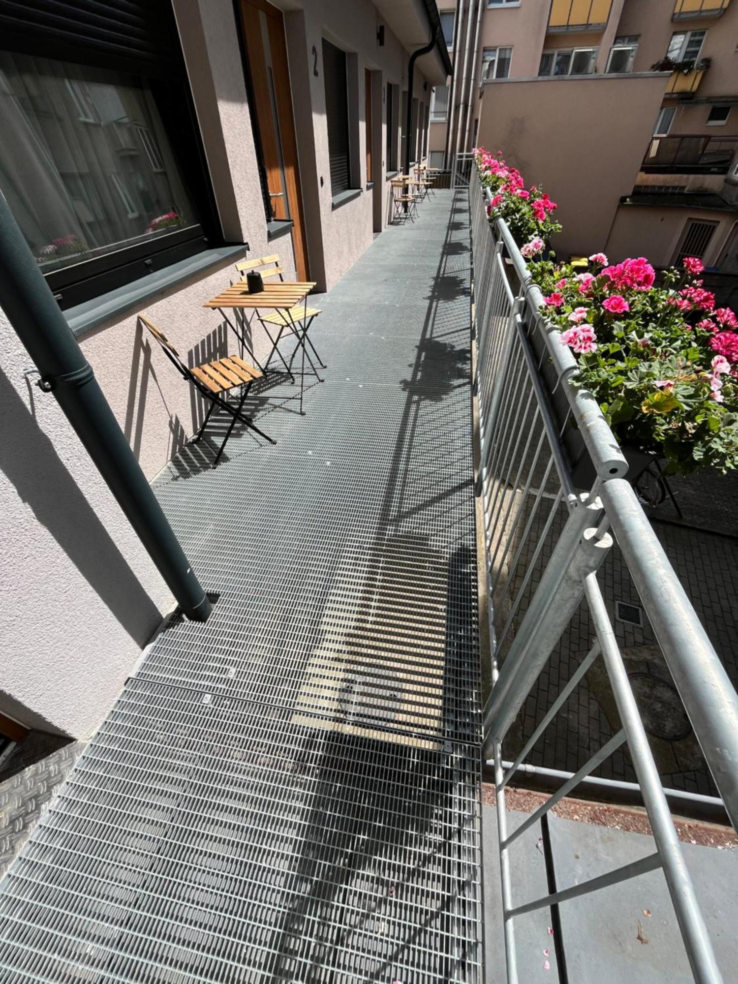 Goldstadt Apartments Pforzheim Buitenkant foto
